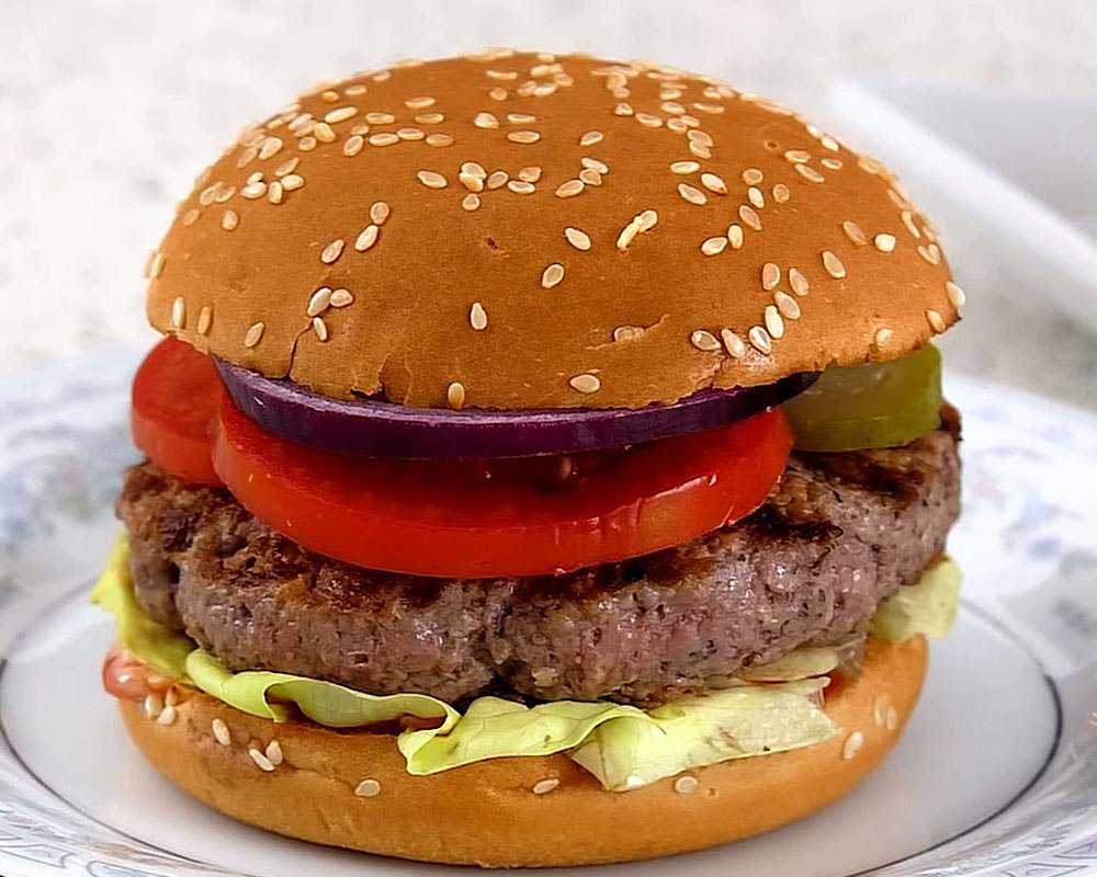 Чизбургер с котлетой и овощами рецепт с фото пошагово