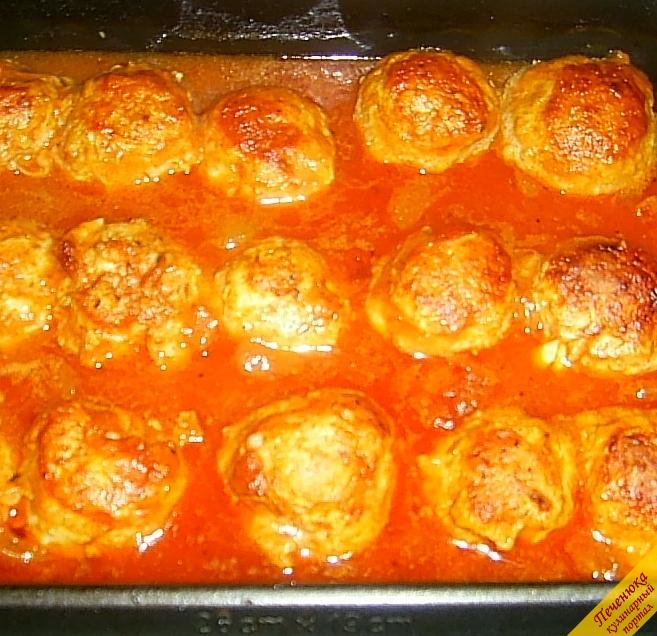 Тефтели в сливочно-томатном соусе в духовке