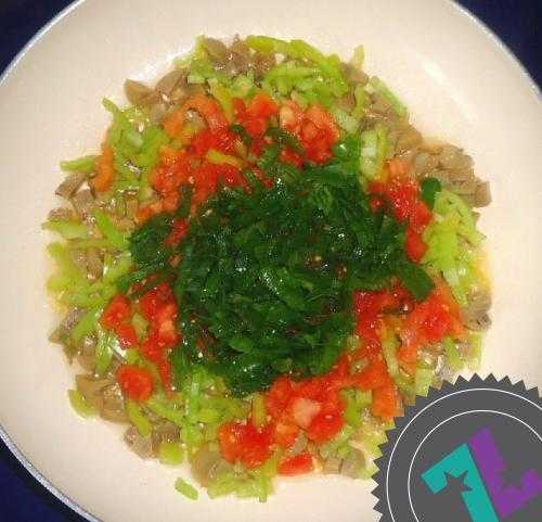 Утка, фаршированная рисом и грибами — рецепт с фото пошагово