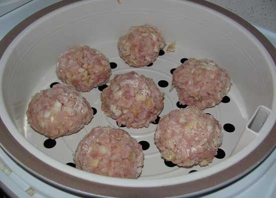Детские тефтели в мультиварке / блюда из мясного фарша / tvcook: пошаговые рецепты с фото