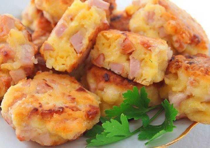 Котлеты из сосисок и сыра – кулинарный рецепт
