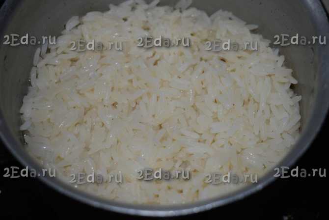 Тефтели с рисом и подливкой – кулинарный рецепт