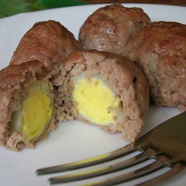 Зразы мясные с яйцом  и фаршем, рецепт